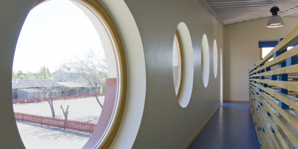 Puertas y Ventanas Insonorizadas de Aluminio / PVC Barcelona · Ojo de Buey, Curvada y Antiruido